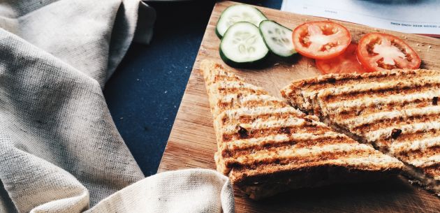 sendvič tost hrana vegan