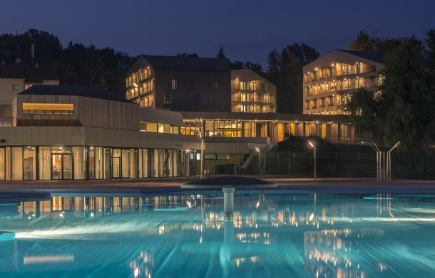 hotel-well