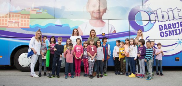 Zubomobil uljepšao dan mališanima u SOS Dječjem selu Lekenik
