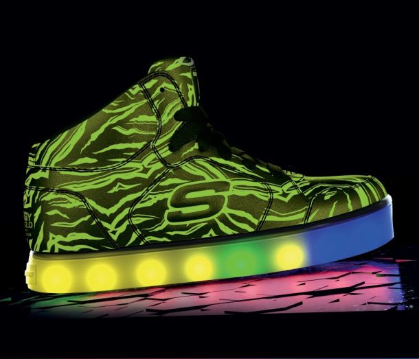 skechers-swipe-lights-1
