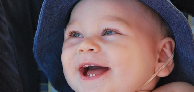 Kako hraniti bebu dok je još bez zubića