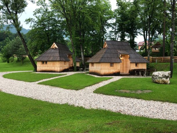 d5433daa-4683-4d8e-b6bf-b721abc90476