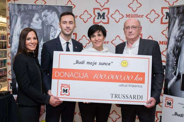 donacija-udruga-krijesnica-1