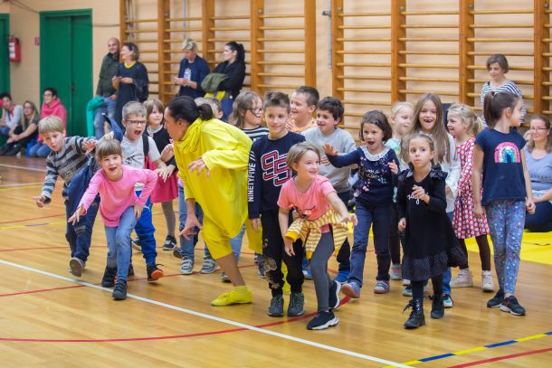 polygon-predstava-premijera-7