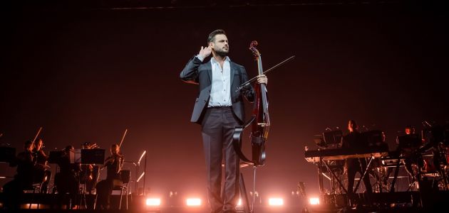 Hauserova turneja „Rebel with a Cello“ oduševljava Europu