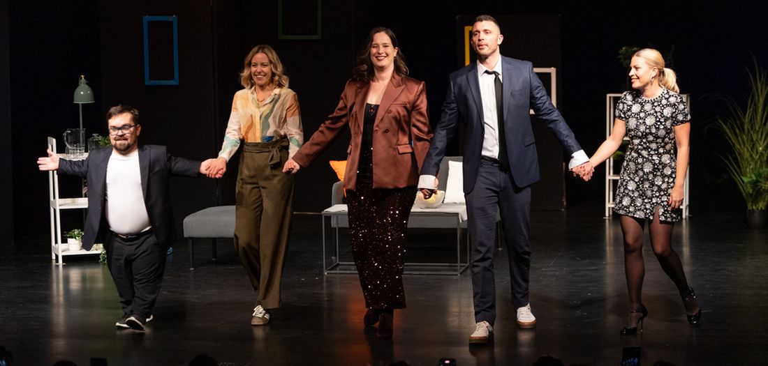 Nexstage teatar započeo svoju priču –  Predstava “Ljudina” oduševila premijerom u Knapu