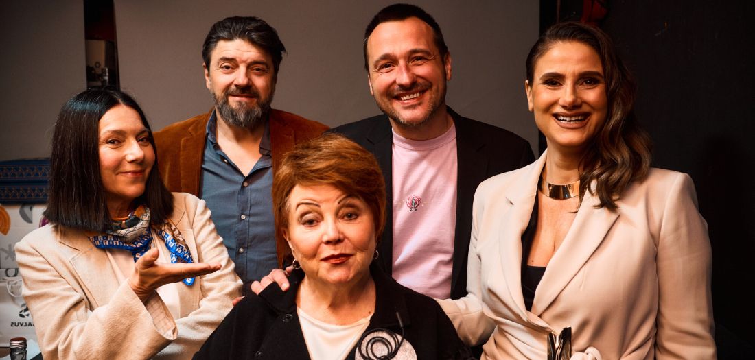 ‘Ženska priča’ s temom ‘Snaga karaktera’ rasprodala Sax!