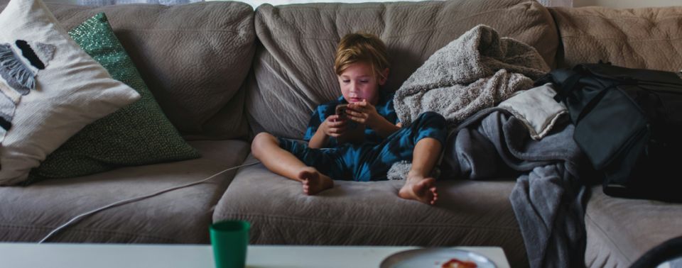 Kidfluence - tko zapravo drži mobitel i karticu u vašem domu?