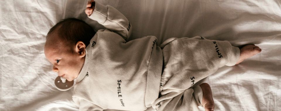 Kako odjenuti novorođenče po godišnjim dobima - popis stvari za bebu prije poroda