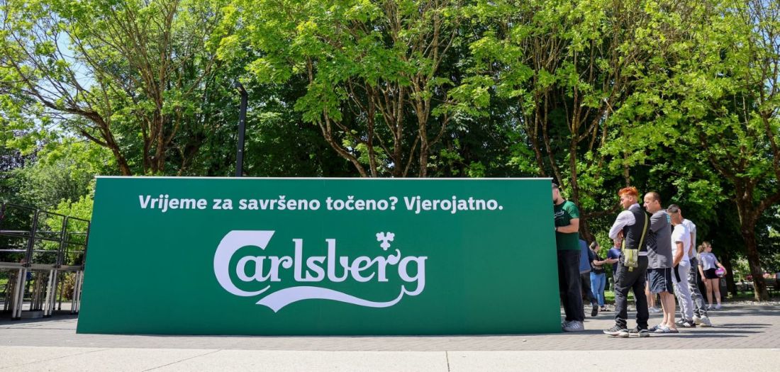 Od oglasa do mjesta okupljanja: Carlsbergov billboard nastavio turneju u Samoboru