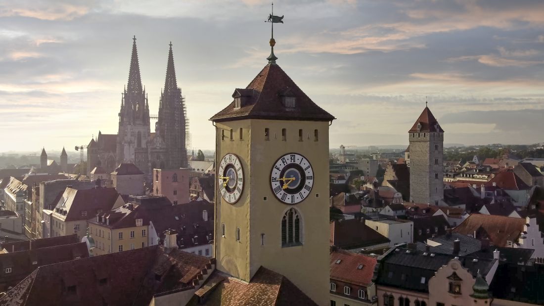 izlet zlatna kula katedrala regensburg bavarska njemacka