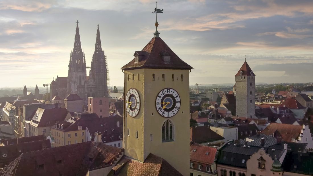 obiteljsko putovanje izlet njemacka bavarska Regensburg zlatni toranj