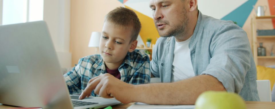 Umjetna inteligencija u 5. i 6. razredu: Što donosi nova izvannastavna aktivnost i treba li upisati dijete?