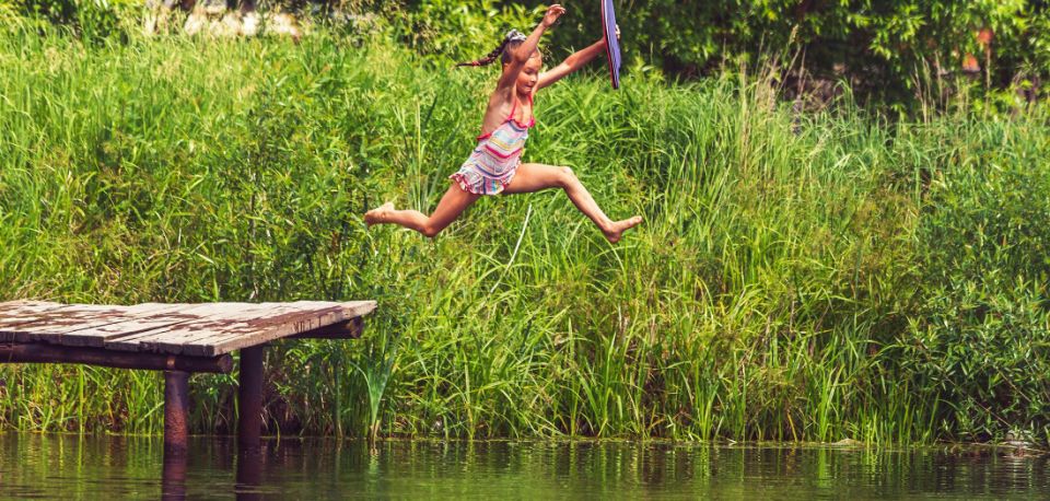 Sigurnost djece pri kupanju u rijekama i jezerima : Wish mama vodič