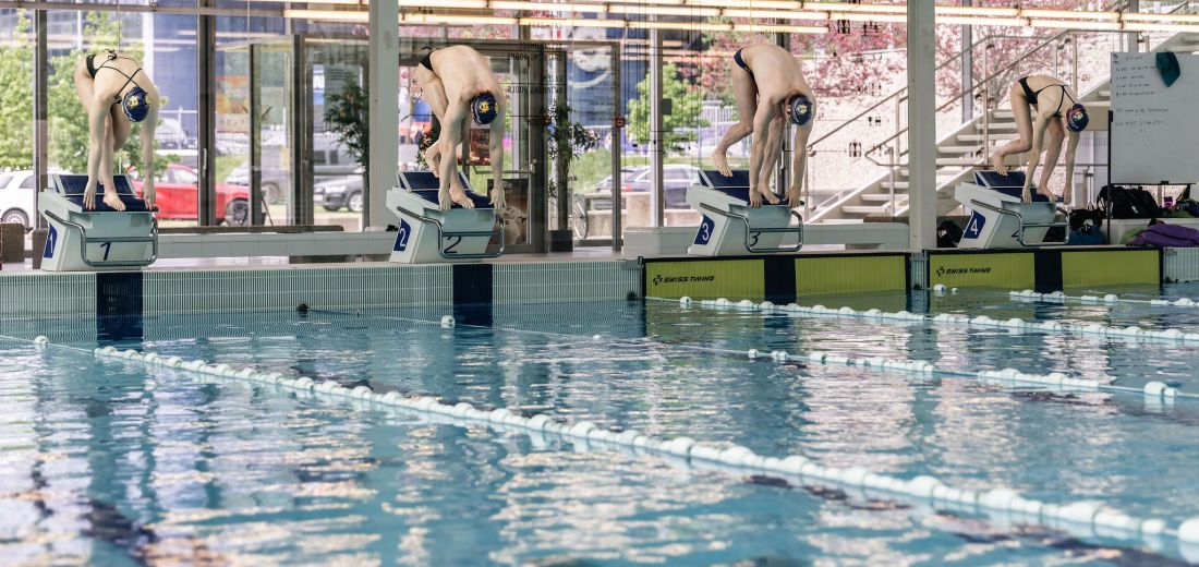 S plaže na bazen! Vriijeme je da djeca plivaju pod stručnim vodstvom