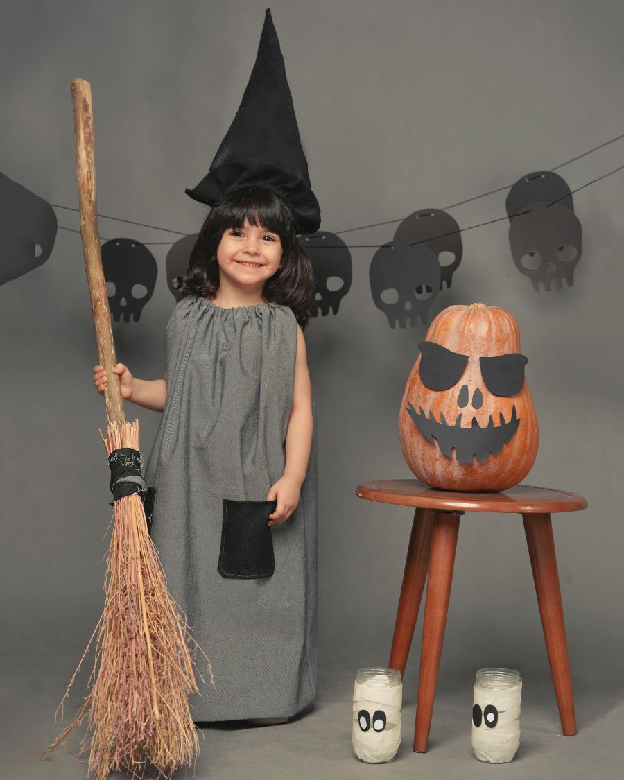 mala djevojcica kostim za Halloween